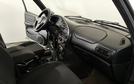 Chevrolet Niva I рестайлинг, 2015 год, 590 000 рублей, 10 фотография