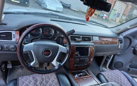 Chevrolet Tahoe III, 2008 год, 2 000 000 рублей, 7 фотография