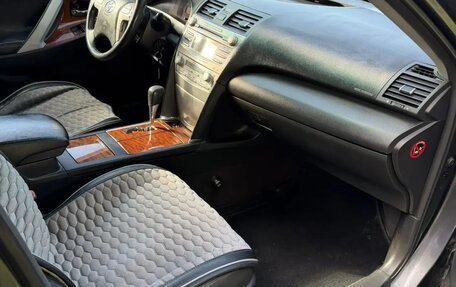 Toyota Camry, 2010 год, 1 200 000 рублей, 7 фотография
