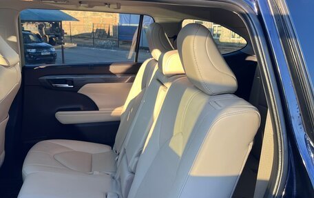 Toyota Highlander, 2021 год, 4 750 000 рублей, 9 фотография