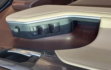 Toyota Highlander, 2021 год, 4 750 000 рублей, 14 фотография