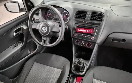 Volkswagen Polo VI (EU Market), 2013 год, 639 000 рублей, 15 фотография