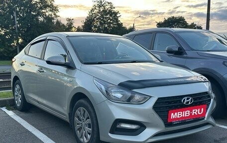 Hyundai Solaris II рестайлинг, 2018 год, 1 099 000 рублей, 3 фотография