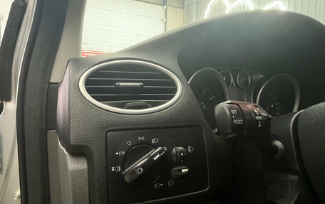 Ford Focus II рестайлинг, 2008 год, 550 000 рублей, 7 фотография