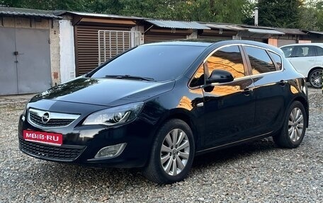 Opel Astra J, 2010 год, 440 000 рублей, 1 фотография