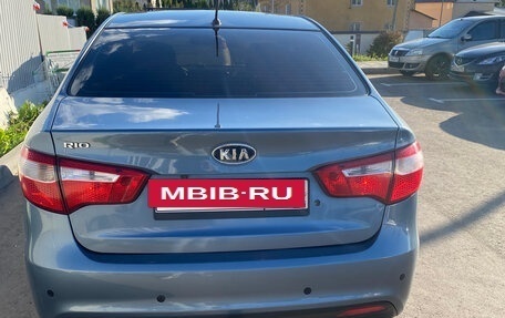 KIA Rio III рестайлинг, 2012 год, 900 000 рублей, 3 фотография