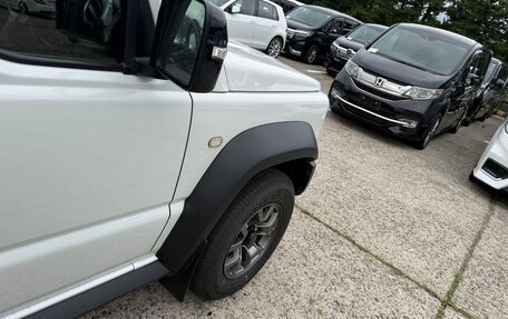 Suzuki Jimny, 2021 год, 1 740 000 рублей, 7 фотография