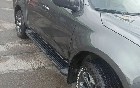 Isuzu D-Max, 2024 год, 3 500 000 рублей, 2 фотография