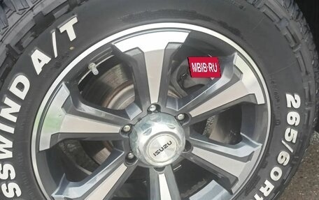 Isuzu D-Max, 2024 год, 3 500 000 рублей, 11 фотография