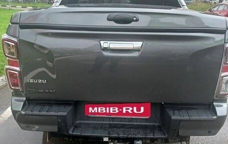Isuzu D-Max, 2024 год, 3 500 000 рублей, 5 фотография