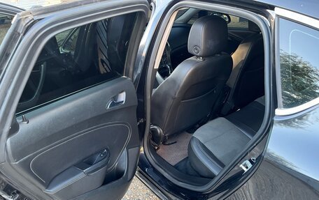 Opel Astra J, 2010 год, 440 000 рублей, 11 фотография
