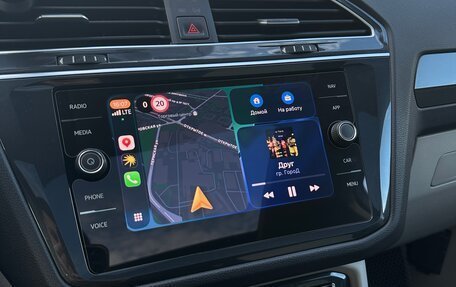 Volkswagen Tiguan II, 2018 год, 2 365 000 рублей, 28 фотография