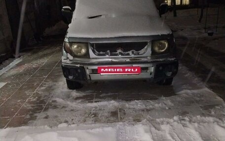 Mitsubishi Pajero iO, 1998 год, 150 000 рублей, 3 фотография