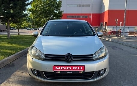 Volkswagen Golf VI, 2010 год, 730 000 рублей, 2 фотография
