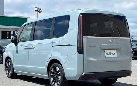 Honda Stepwgn, 2023 год, 2 250 000 рублей, 9 фотография