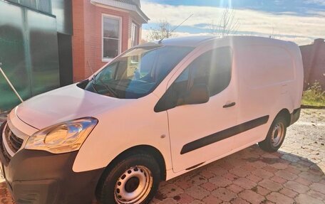 Peugeot Partner II рестайлинг 2, 2016 год, 1 065 000 рублей, 5 фотография