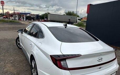 Hyundai Sonata VIII, 2021 год, 1 950 000 рублей, 1 фотография