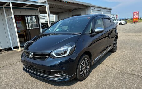 Honda Fit, 2023 год, 1 200 000 рублей, 1 фотография