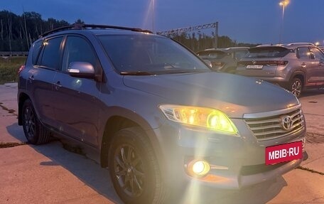 Toyota RAV4, 2010 год, 1 350 000 рублей, 10 фотография