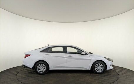 Hyundai Elantra, 2022 год, 1 950 000 рублей, 4 фотография