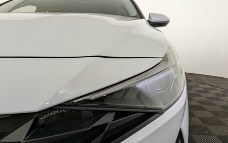 Hyundai Elantra, 2022 год, 1 950 000 рублей, 17 фотография