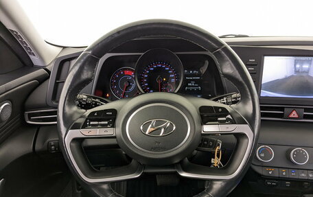 Hyundai Elantra, 2022 год, 1 950 000 рублей, 21 фотография