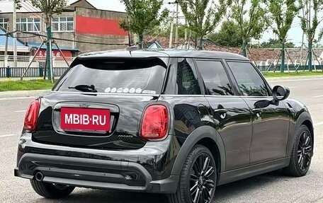 MINI Hatch, 2022 год, 1 870 000 рублей, 5 фотография