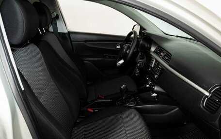 KIA Rio IV, 2018 год, 858 000 рублей, 6 фотография