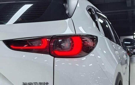 Mazda CX-5 II, 2023 год, 2 140 000 рублей, 18 фотография