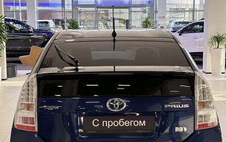 Toyota Prius, 2011 год, 919 000 рублей, 4 фотография