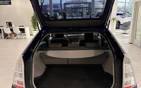 Toyota Prius, 2011 год, 919 000 рублей, 10 фотография