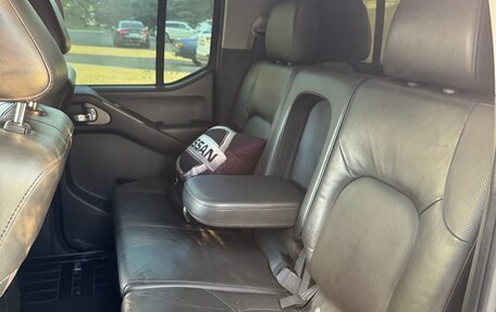 Nissan Navara (Frontier), 2008 год, 1 400 000 рублей, 9 фотография