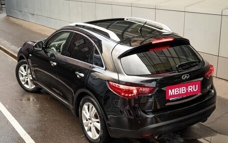 Infiniti FX II, 2012 год, 2 050 000 рублей, 5 фотография