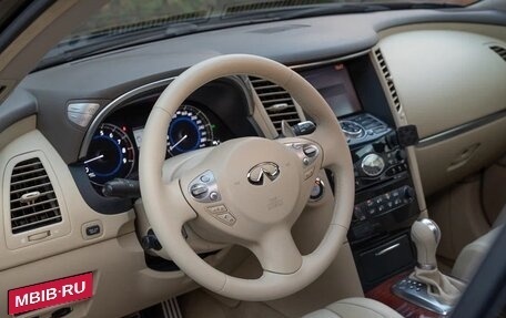 Infiniti FX II, 2012 год, 2 050 000 рублей, 8 фотография