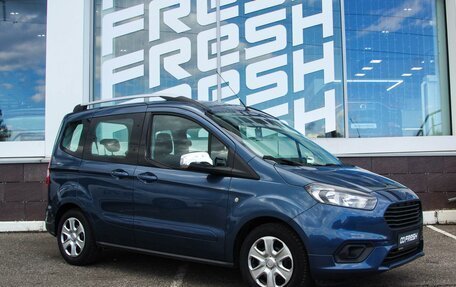 Ford Tourneo Courier I рестайлинг, 2019 год, 1 380 000 рублей, 1 фотография