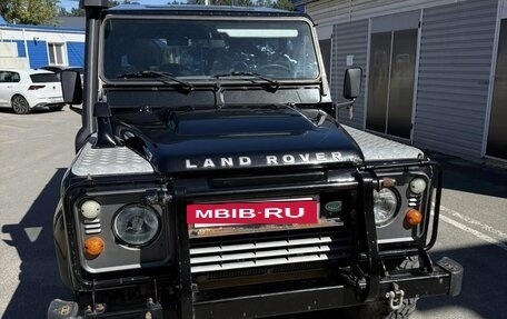 Land Rover Defender I, 2012 год, 2 300 000 рублей, 8 фотография