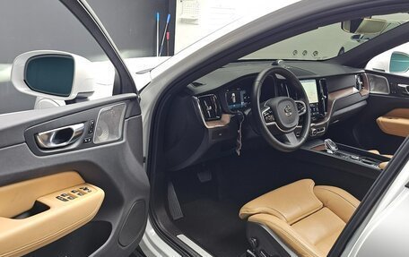 Volvo XC60 II, 2024 год, 5 849 160 рублей, 7 фотография