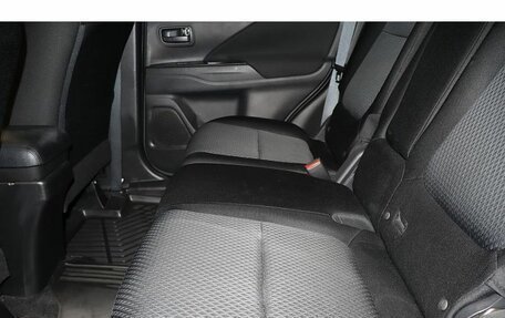 Mitsubishi Outlander III рестайлинг 3, 2018 год, 2 049 000 рублей, 7 фотография