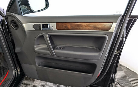 Volkswagen Touareg III, 2008 год, 1 230 000 рублей, 25 фотография