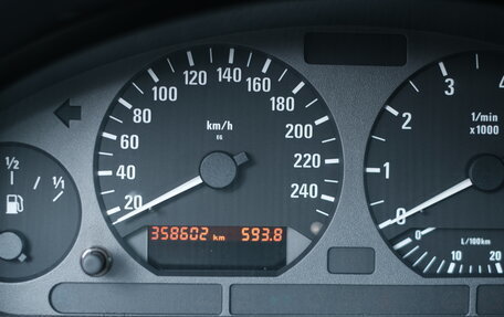 BMW 3 серия, 1998 год, 590 000 рублей, 11 фотография