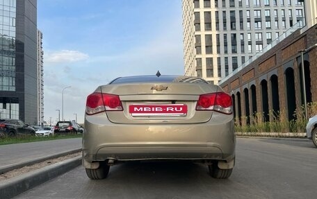Chevrolet Cruze II, 2010 год, 549 000 рублей, 5 фотография