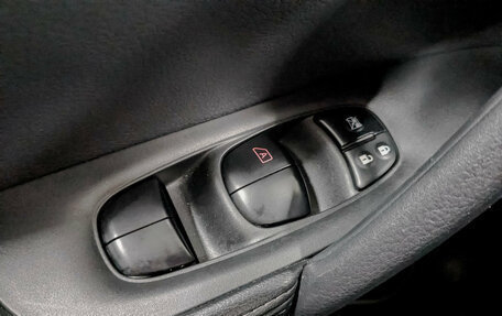 Nissan X-Trail, 2019 год, 2 195 000 рублей, 30 фотография