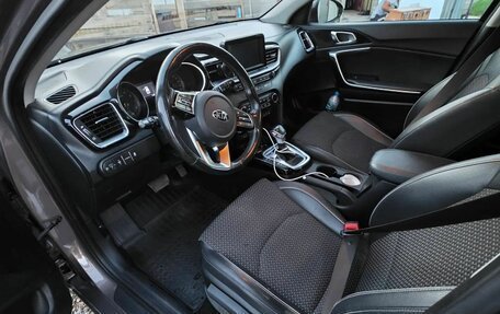 KIA cee'd III, 2019 год, 1 800 000 рублей, 9 фотография
