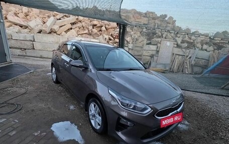 KIA cee'd III, 2019 год, 1 800 000 рублей, 5 фотография