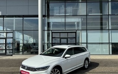 Volkswagen Passat B8 рестайлинг, 2018 год, 1 685 000 рублей, 1 фотография