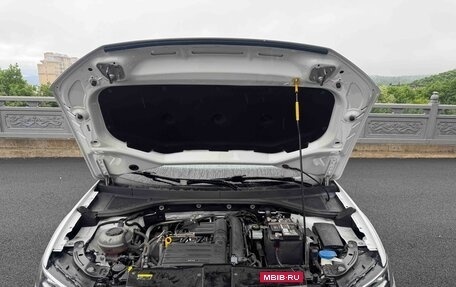Volkswagen T-Roc I, 2022 год, 1 690 000 рублей, 19 фотография