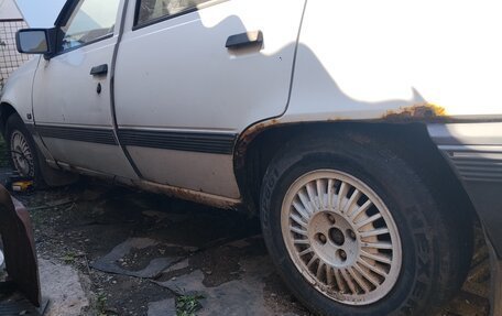 Opel Kadett E рестайлинг, 1990 год, 75 000 рублей, 2 фотография