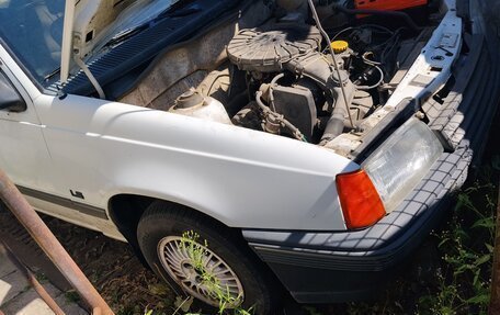 Opel Kadett E рестайлинг, 1990 год, 75 000 рублей, 9 фотография