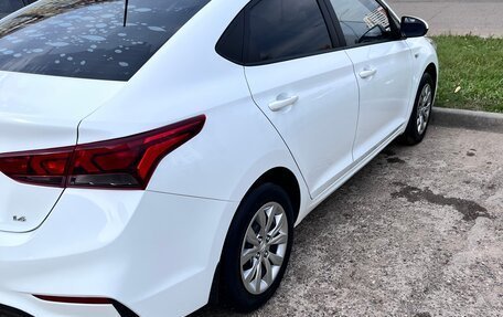 Hyundai Solaris II рестайлинг, 2018 год, 1 220 000 рублей, 5 фотография
