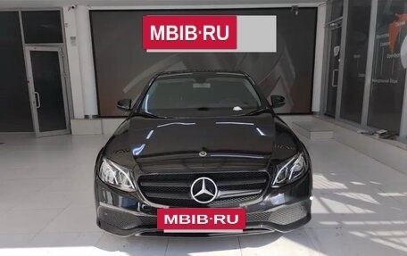 Mercedes-Benz E-Класс, 2017 год, 2 650 000 рублей, 7 фотография